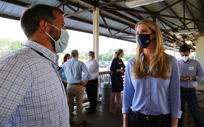 Loeffler visits Wayne County.